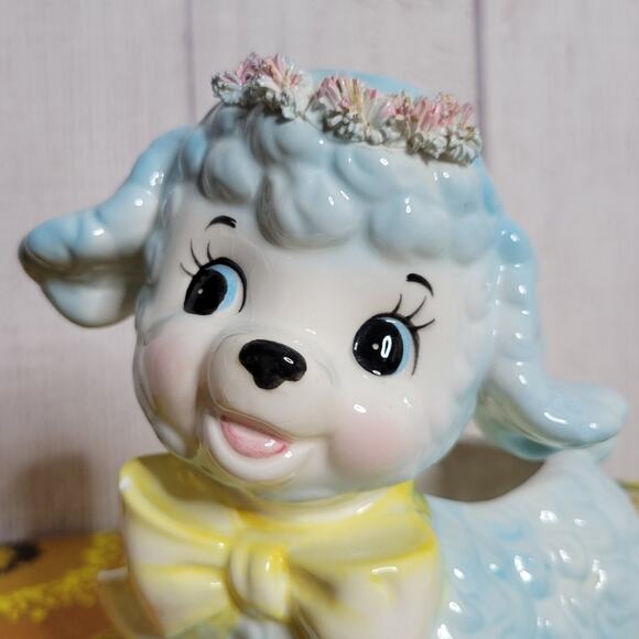 Vintage 1960 Samson Imports Light Blue Lamb Planter - Picture 2 of 9